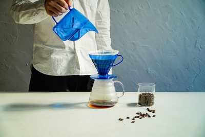 Hario JUICEE V60 & Kettle Set