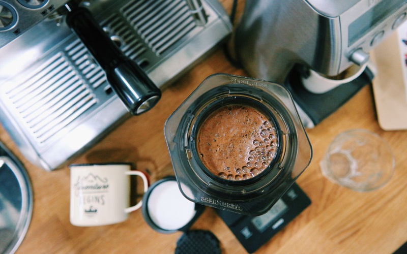 Standard or Inverted: Which Aeropress Orientation Should You Use?